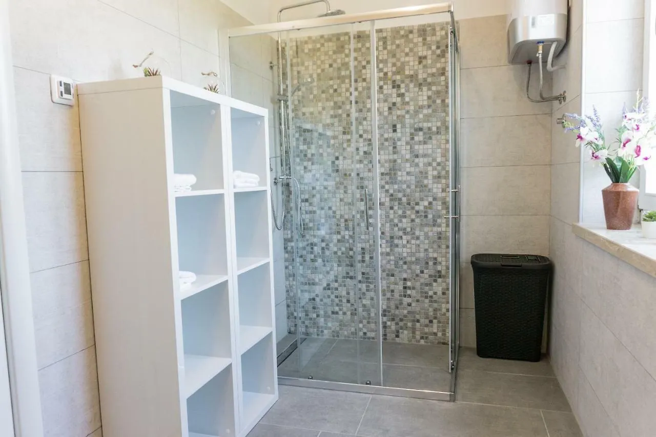 Villa Histria Relax Svetvinčenat 0*,  Κροατία