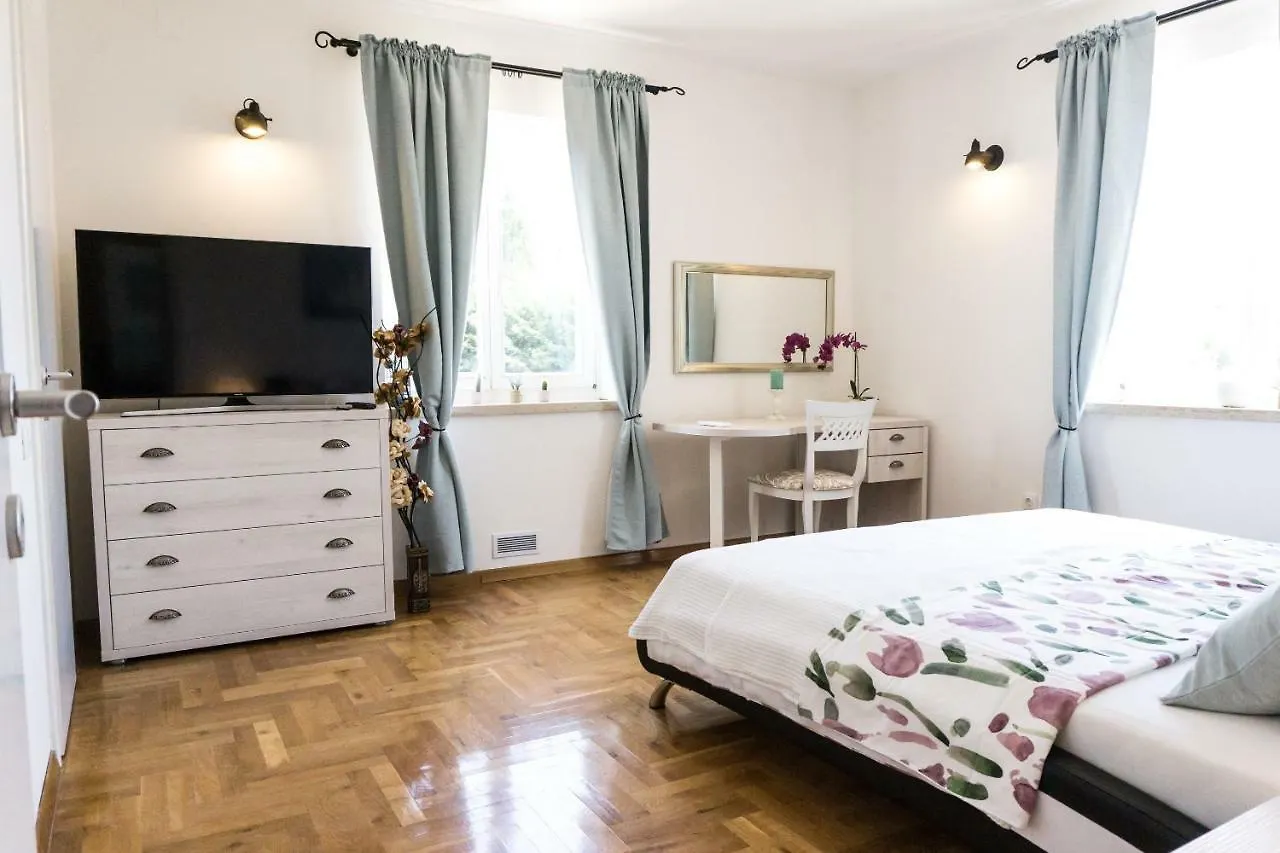 Villa Histria Relax Svetvinčenat 0*,  Κροατία
