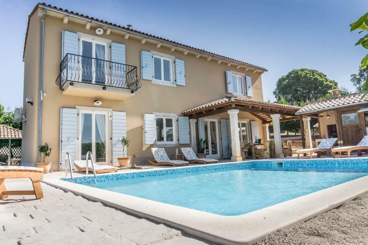 Villa Histria Relax Svetvinčenat 0*,  Κροατία